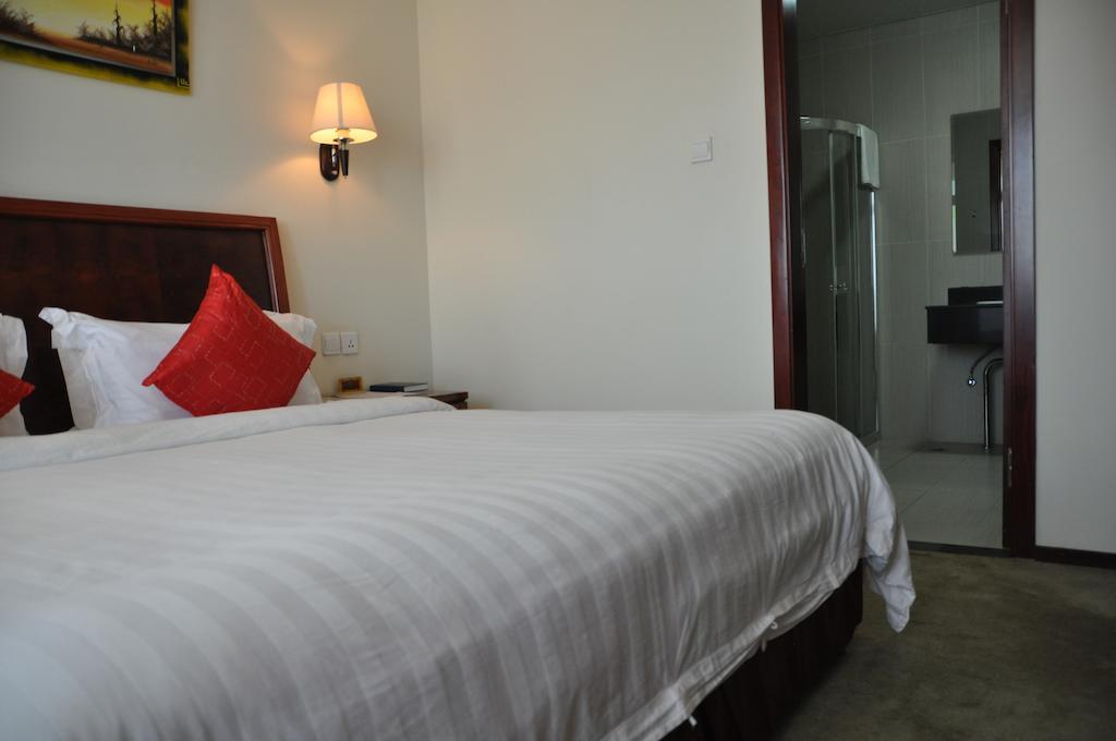 G.S Plaza Hotel Accra Exterior photo